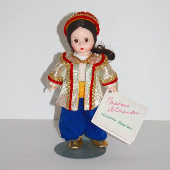 Madame Alexander Vintage 'Turkey' Doll in Original Box #587 - Picture 2 of 9